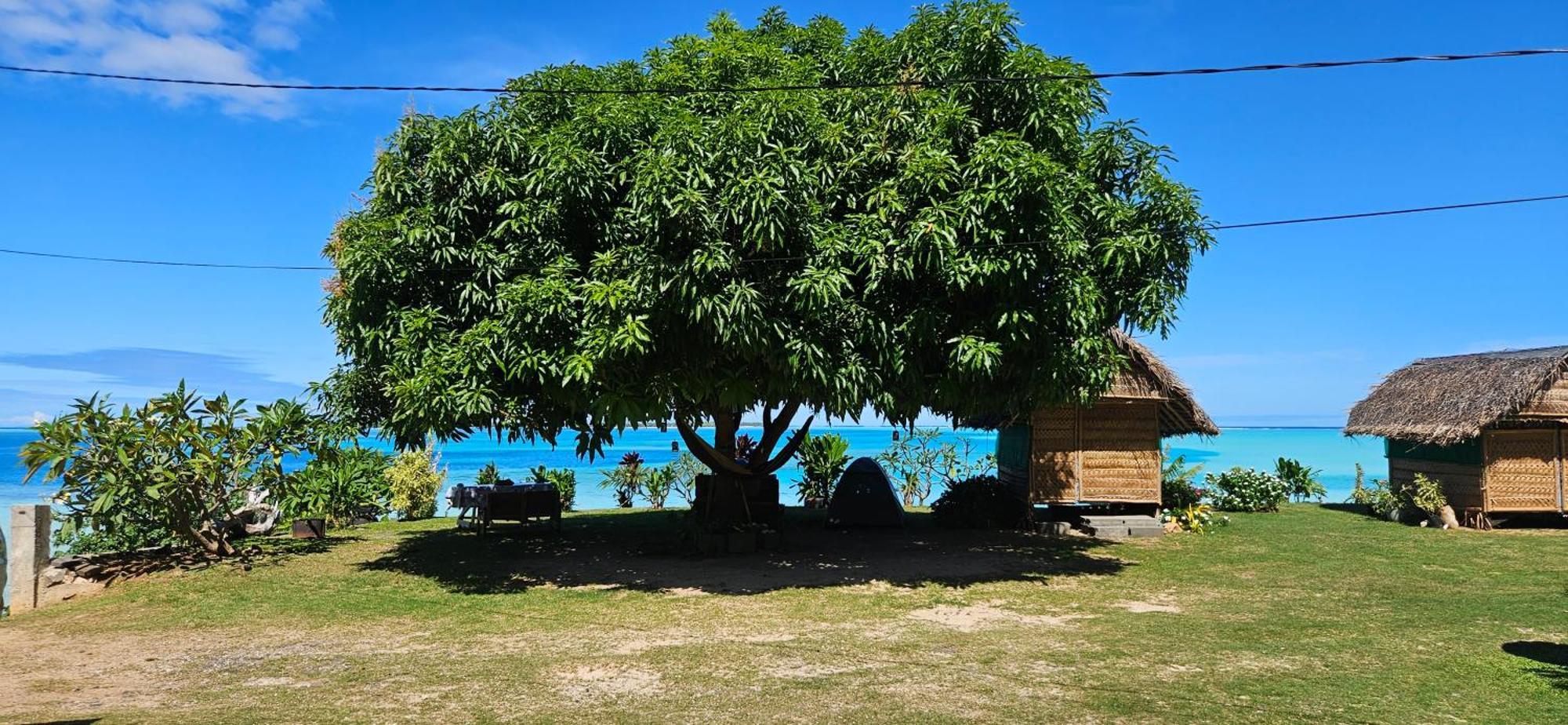 Taria Camping Hotel Te-Fare-Arii Bagian luar foto